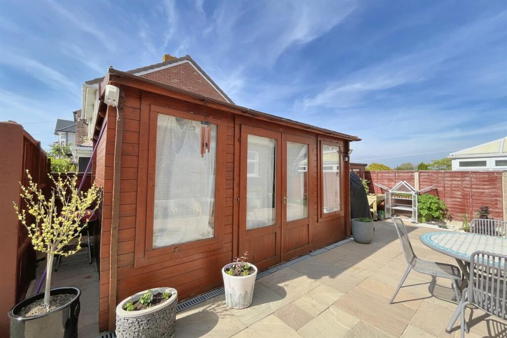 Additional image 18 of Tuckton