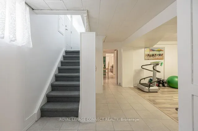 Additional image 21 of 2 Ailsa Craig Crt