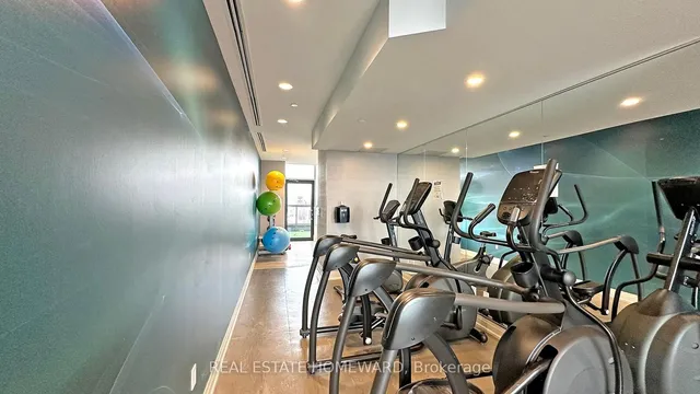 Additional image 35 of 630 Greenwood Ave Unit 707