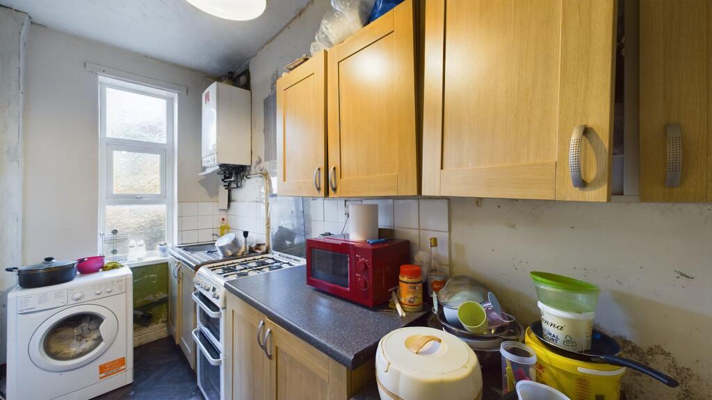 Additional image 5 of Derby Street, Bradford, BD7