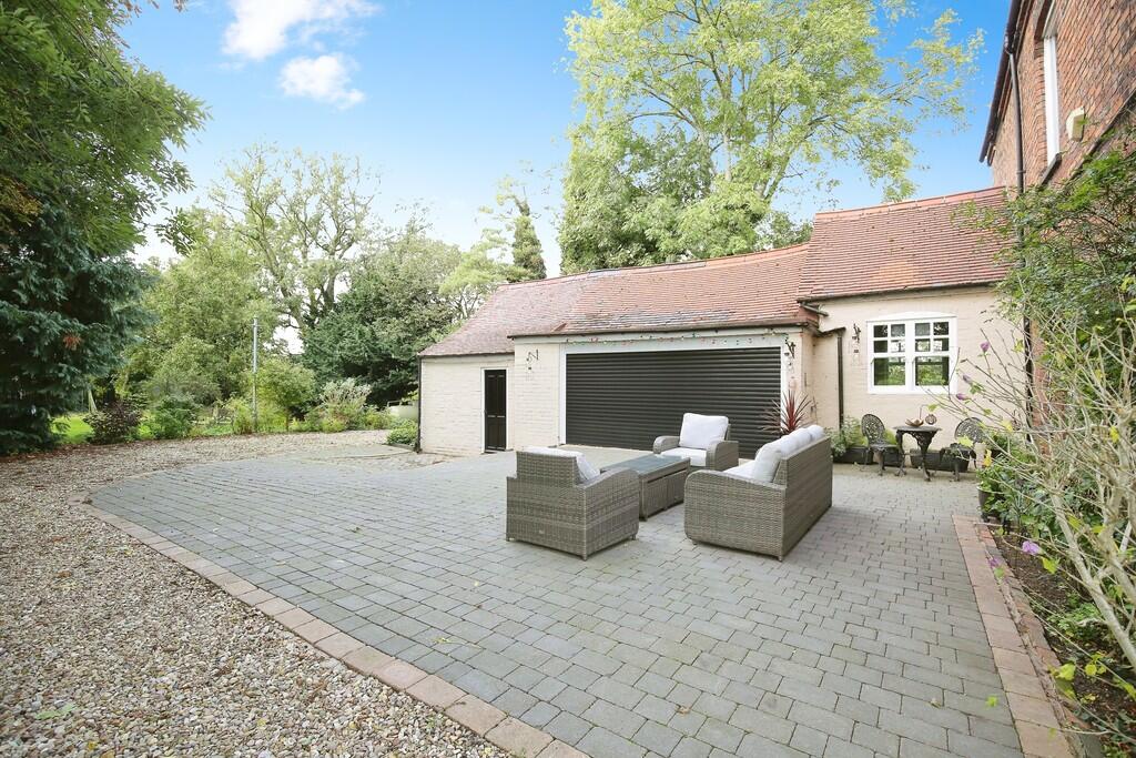 Additional image 36 of Robeys Lane, Tamworth