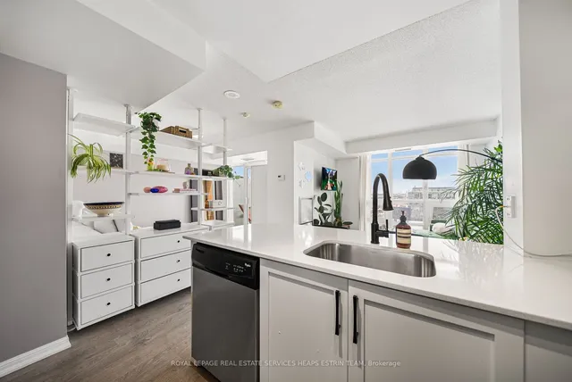 Additional image 9 of 85 East Liberty St Unit 1303