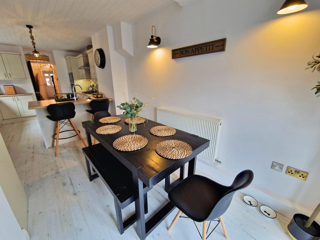 Additional image 10 of QUEENS AVENUE, PORTHCAWL, CF36 5HP