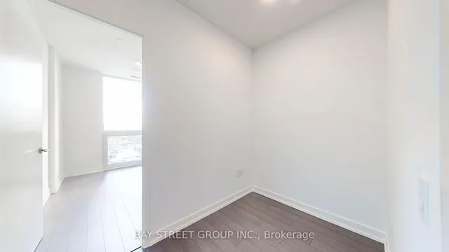 Additional image 8 of 39 Roehampton Ave Unit 2304