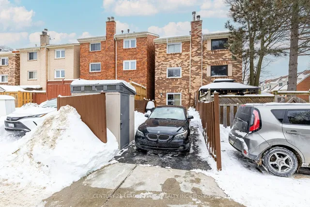 Additional image 34 of 24 TORBRICK Rd