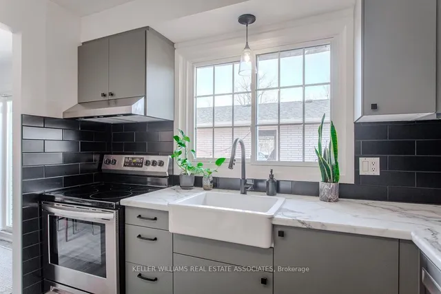 Additional image 9 of 2258 Upper Middle Rd Unit 7