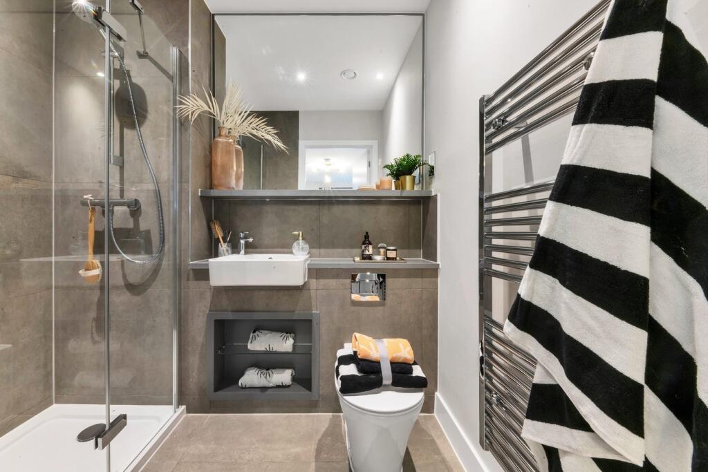 Additional image 7 of Newmarket Road, Cambridge, CB5