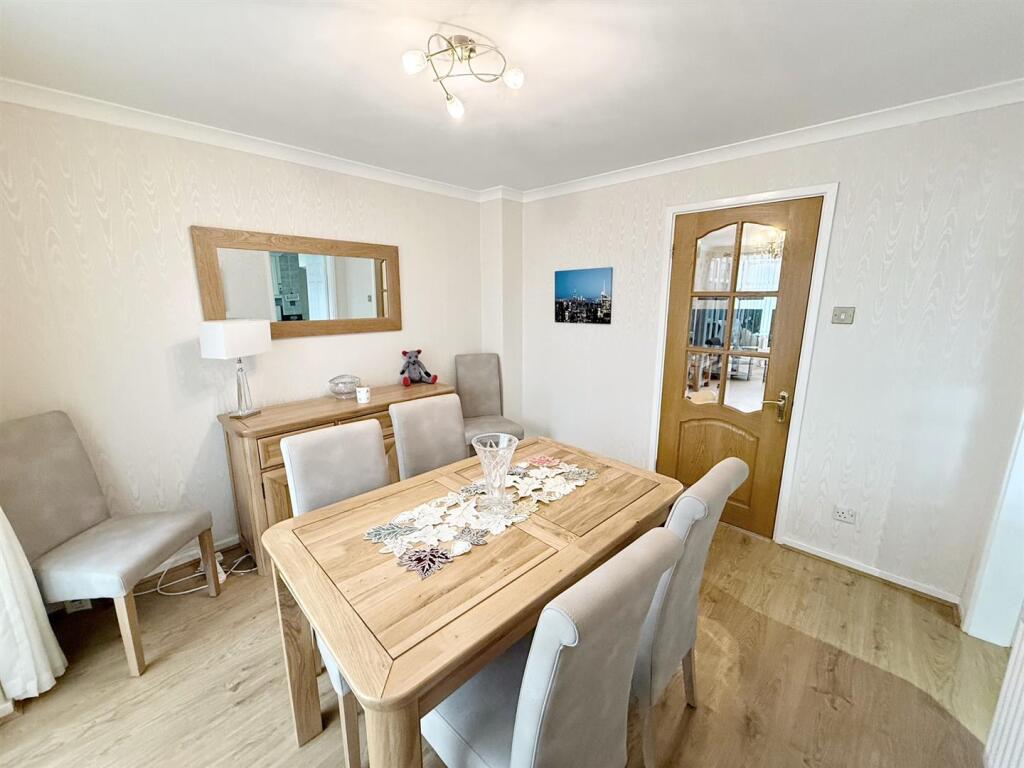 Additional image 6 of Chestnut Close, Streetly, Sutton Coldfield