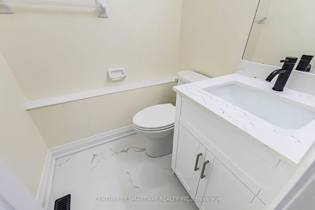 Additional image 18 of 212 Twin Pines Cres