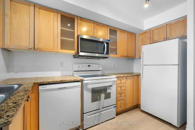 Additional image 13 of 761 Bay St Unit 2303
