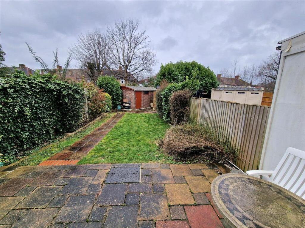 Additional image 5 of Chelford Road, Bromley, BR1