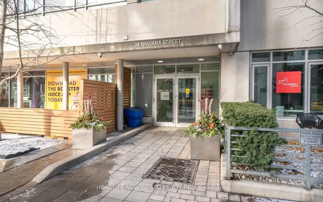 Additional image 2 of 38 Niagara St Unit PH03