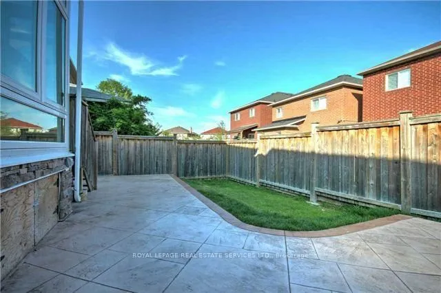 Additional image 9 of 418 Hillbury Dr
