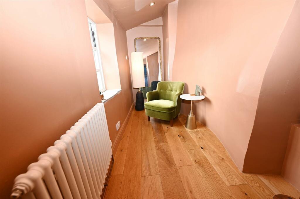 Additional image 12 of Bridge Street, Richmond