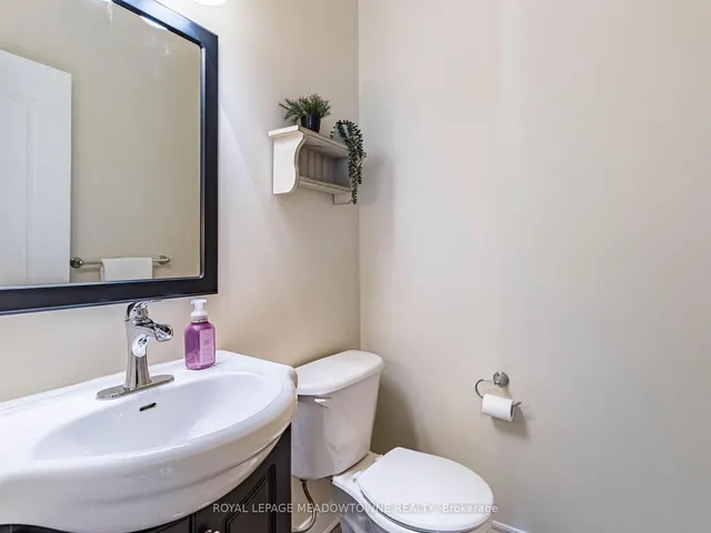 Additional image 5 of 51 Robertson Davies Dr