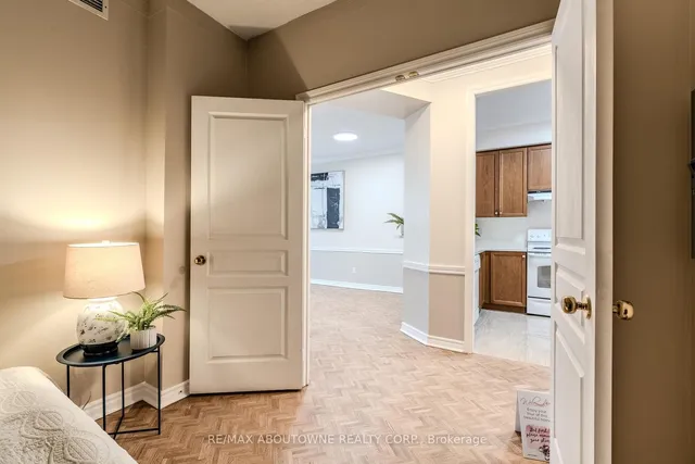 Additional image 10 of 1 Belvedere Crt Unit 409