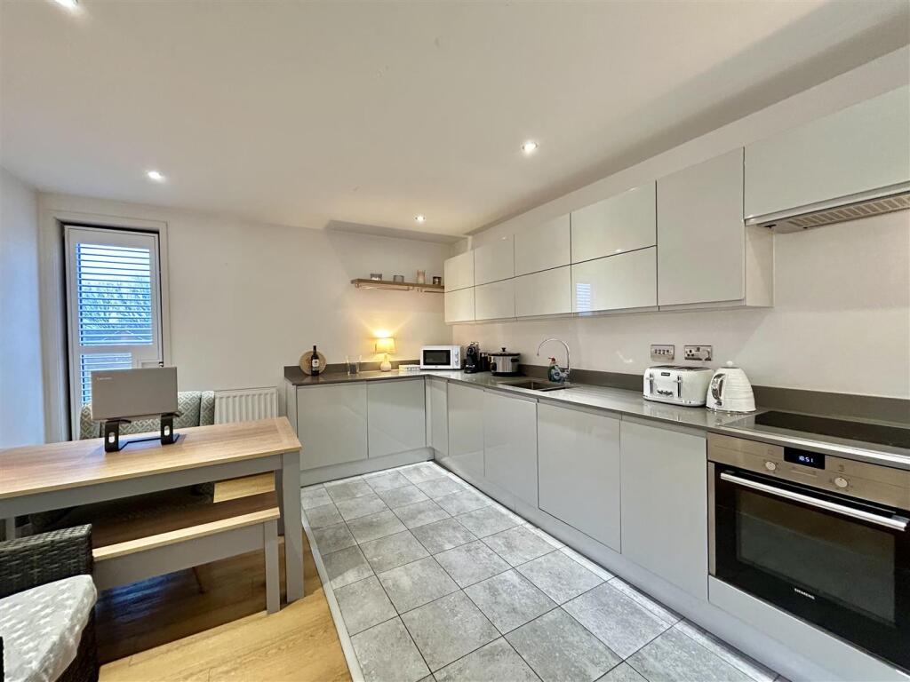 Additional image 11 of High Street, Harborne, Birmingham