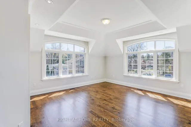 Additional image 19 of 1 Geranium Crt