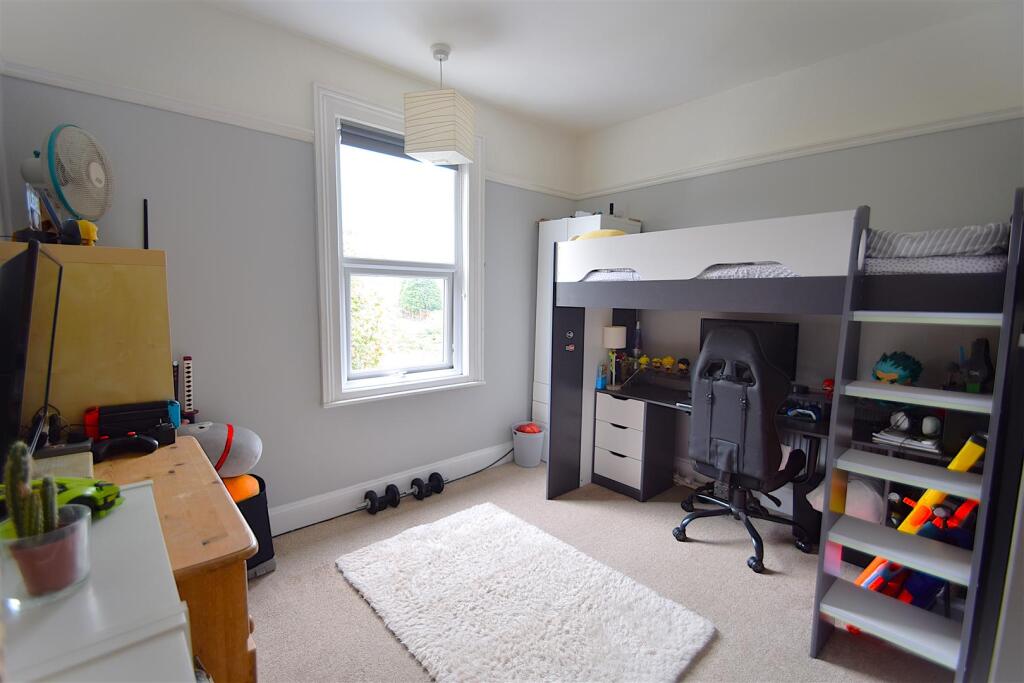 Additional image 21 of Old Barrow Hill, Shirehampton