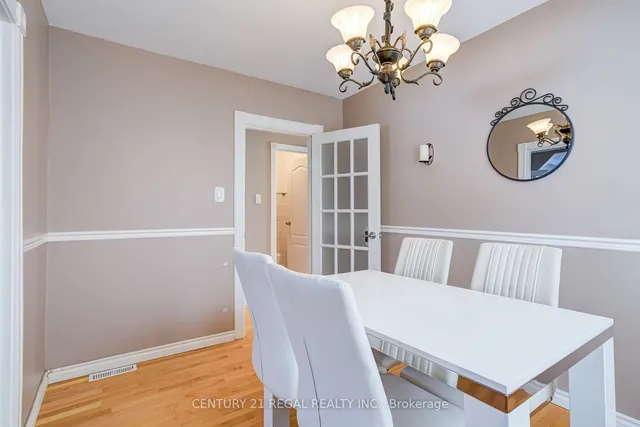 Additional image 9 of 527 Sammon Ave