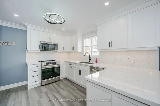 Additional image 11 of 85 HOWELL Rd