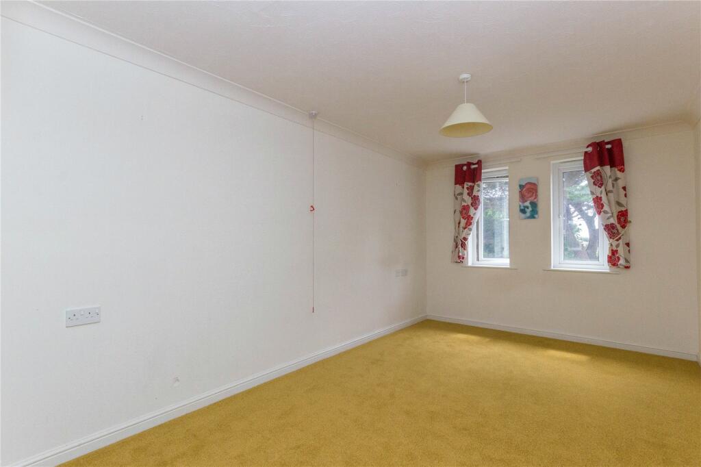 Additional image 9 of Beach Road, Weston-super-Mare, Somerset, BS23