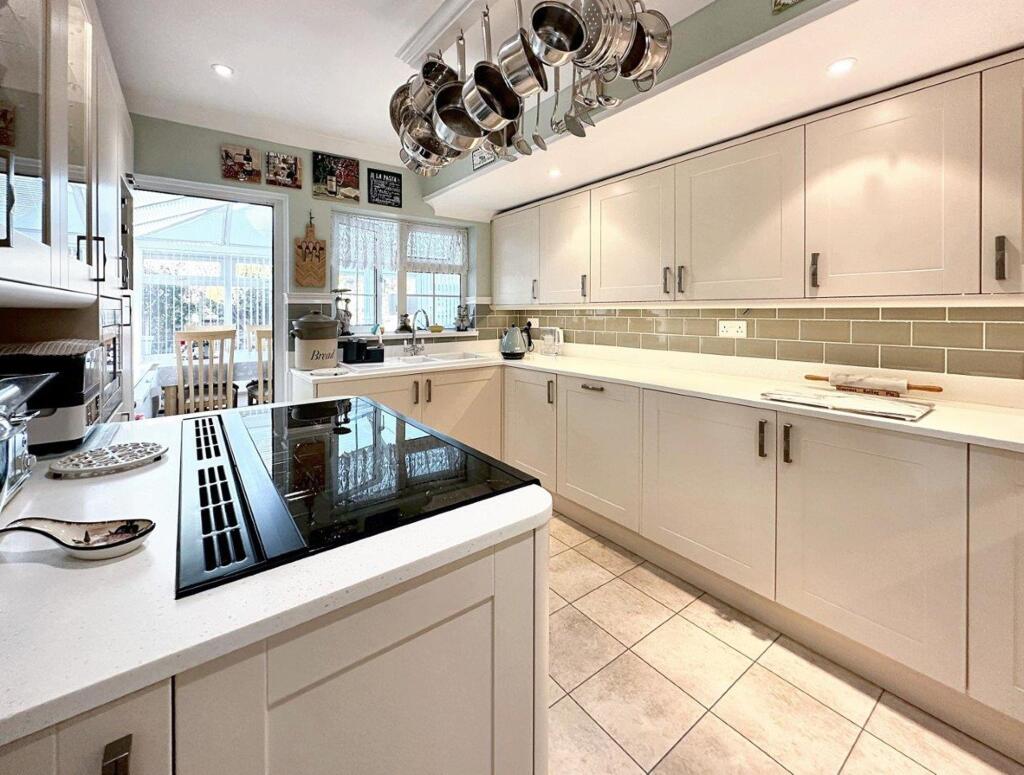 Additional image 7 of Bramber Avenue, Peacehaven, BN10 8HR