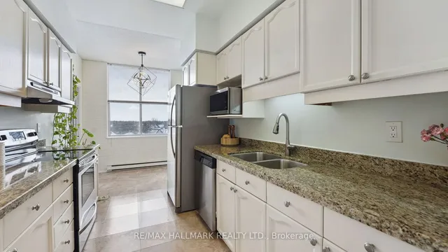 Additional image 16 of 2199 Sixth Line Unit 411