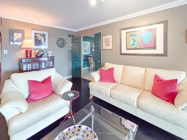 Additional image 7 of 130 Carlton St Unit 906