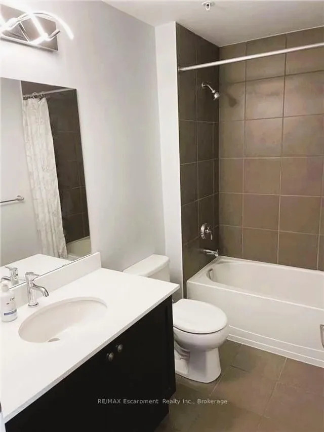 Additional image 13 of 5010 Corporate Dr Unit 313