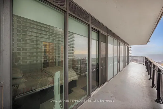 Additional image 24 of 70 Annie Craig Dr Unit 1407