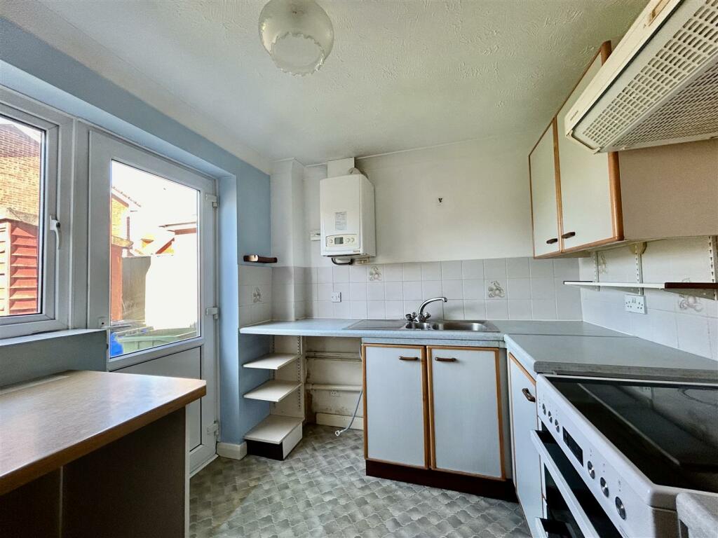 Additional image 3 of The Covers, Seaford