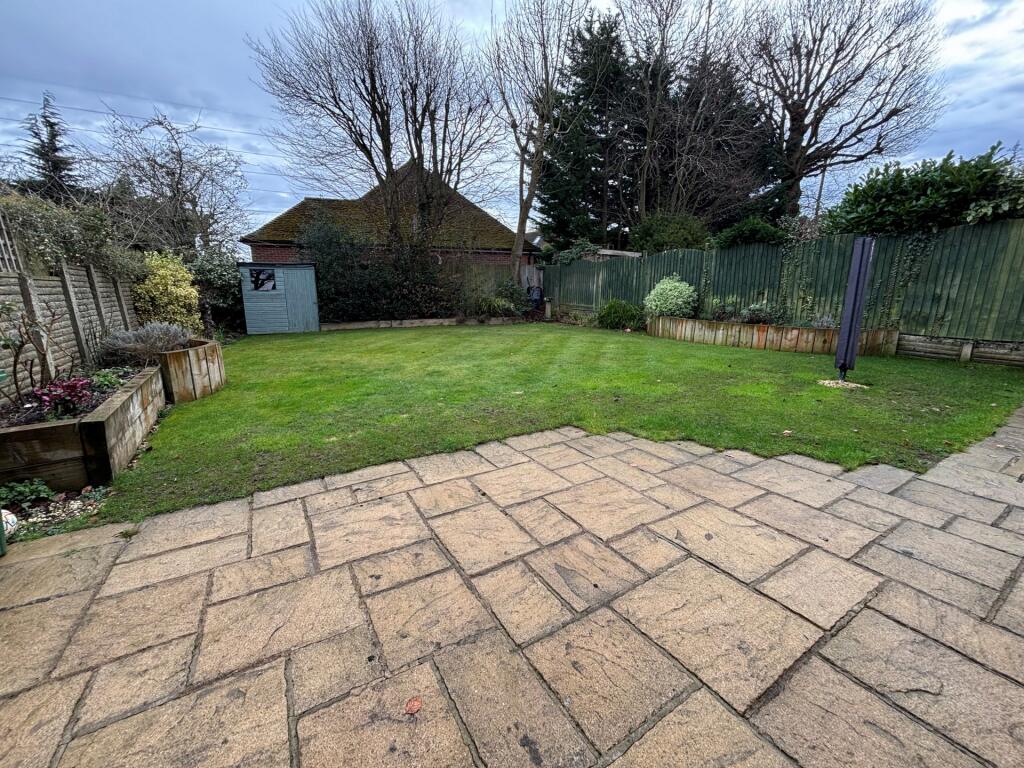 Additional image 5 of The Meads, Bricket Wood, AL2