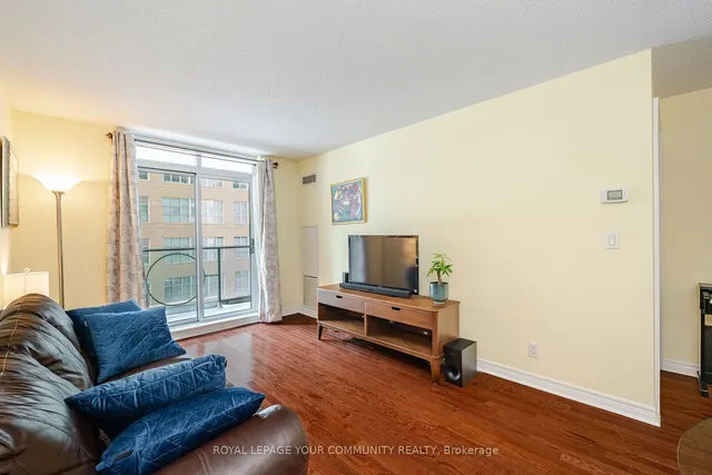 Additional image 2 of 212 Eglinton Ave Unit 506