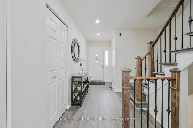 Additional image 4 of 6 Village Crt