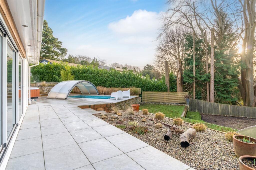 Additional image 20 of Stroud Close, Colehill, Wimborne, Dorset, BH21