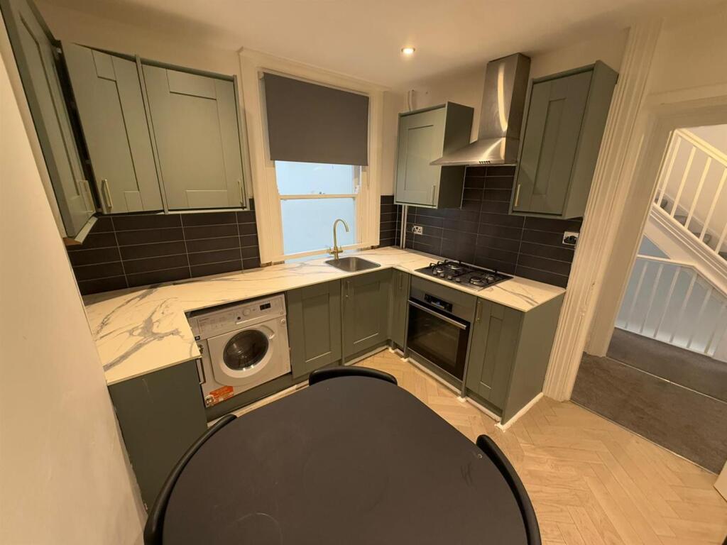 Additional image 6 of 1, 22 Clarence Square, Brighton