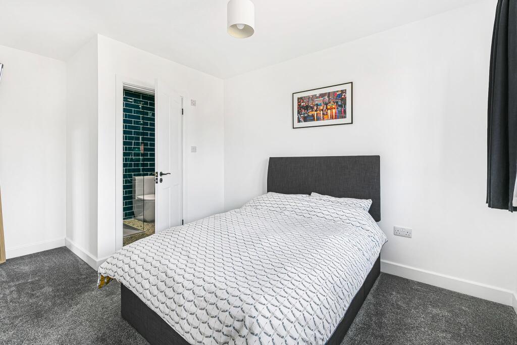 Additional image 16 of Bluebridge Road, Brookmans Park, AL9