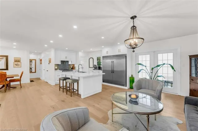 Additional image 7 of 483 Walnut Cres