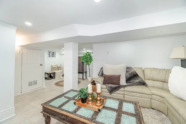 Additional image 17 of 48 Guestville Ave