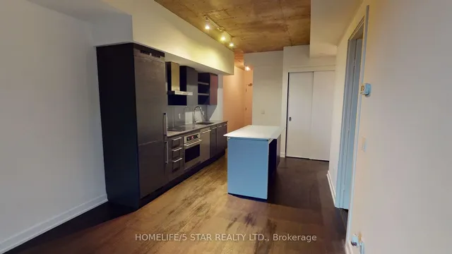 Additional image 7 of 1030 King St Unit 319