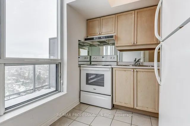 Additional image 14 of 70 High Park Ave Unit 1701