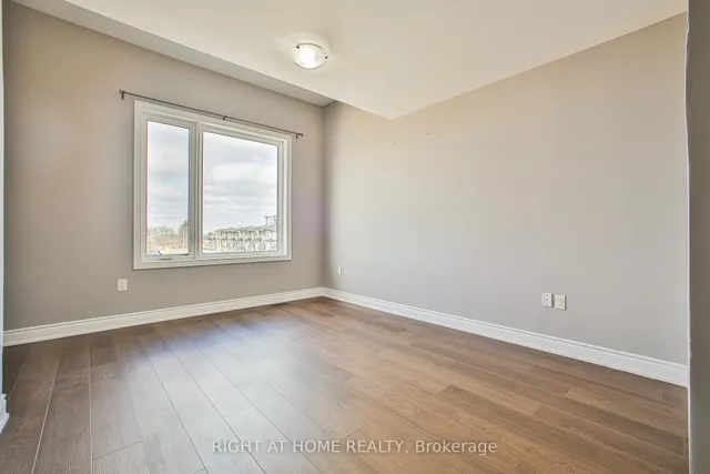 Additional image 31 of 590 North Service Rd Unit 102