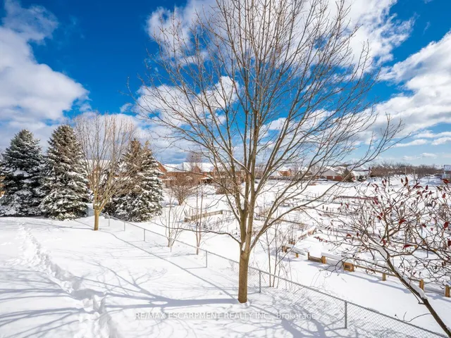 Additional image 27 of 1421 Walkers Line Unit 213