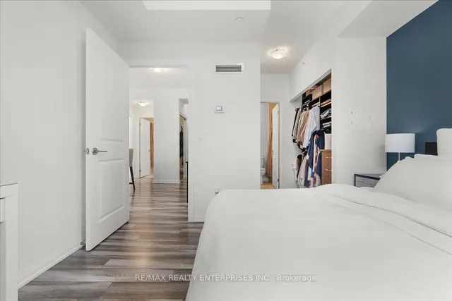 Additional image 11 of 75 Eglinton Ave Unit 502