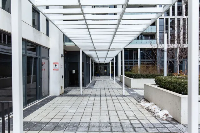 Additional image 2 of 400 Adelaide Ave Unit 2104