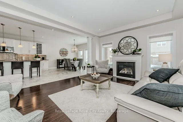 Additional image 6 of 213 Tremaine Cres