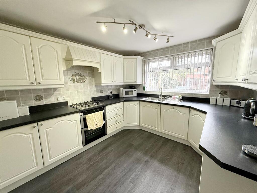 Additional image 11 of Chestnut Close, Streetly, Sutton Coldfield