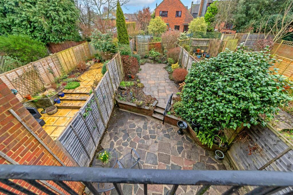 Additional image 21 of Granary Close, Wheathampstead