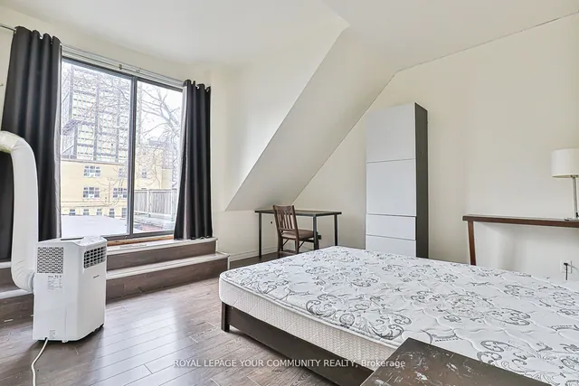 Additional image 4 of 106A Pembroke St